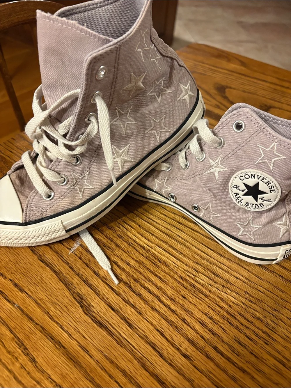Converse Kids High-Top Sneakers in Dusty Pink with Embroidered Stars